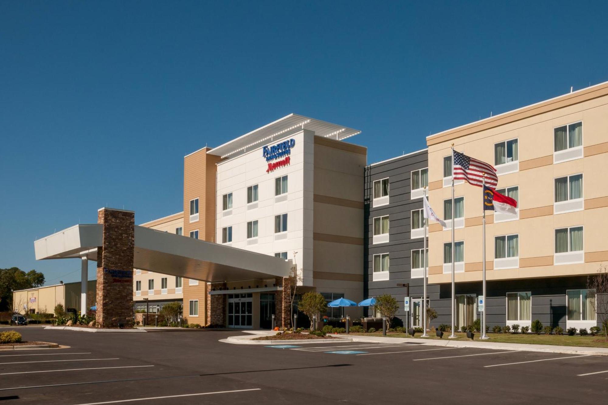 Fairfield Inn & Suites By Marriott Fayetteville North Eksteriør bilde