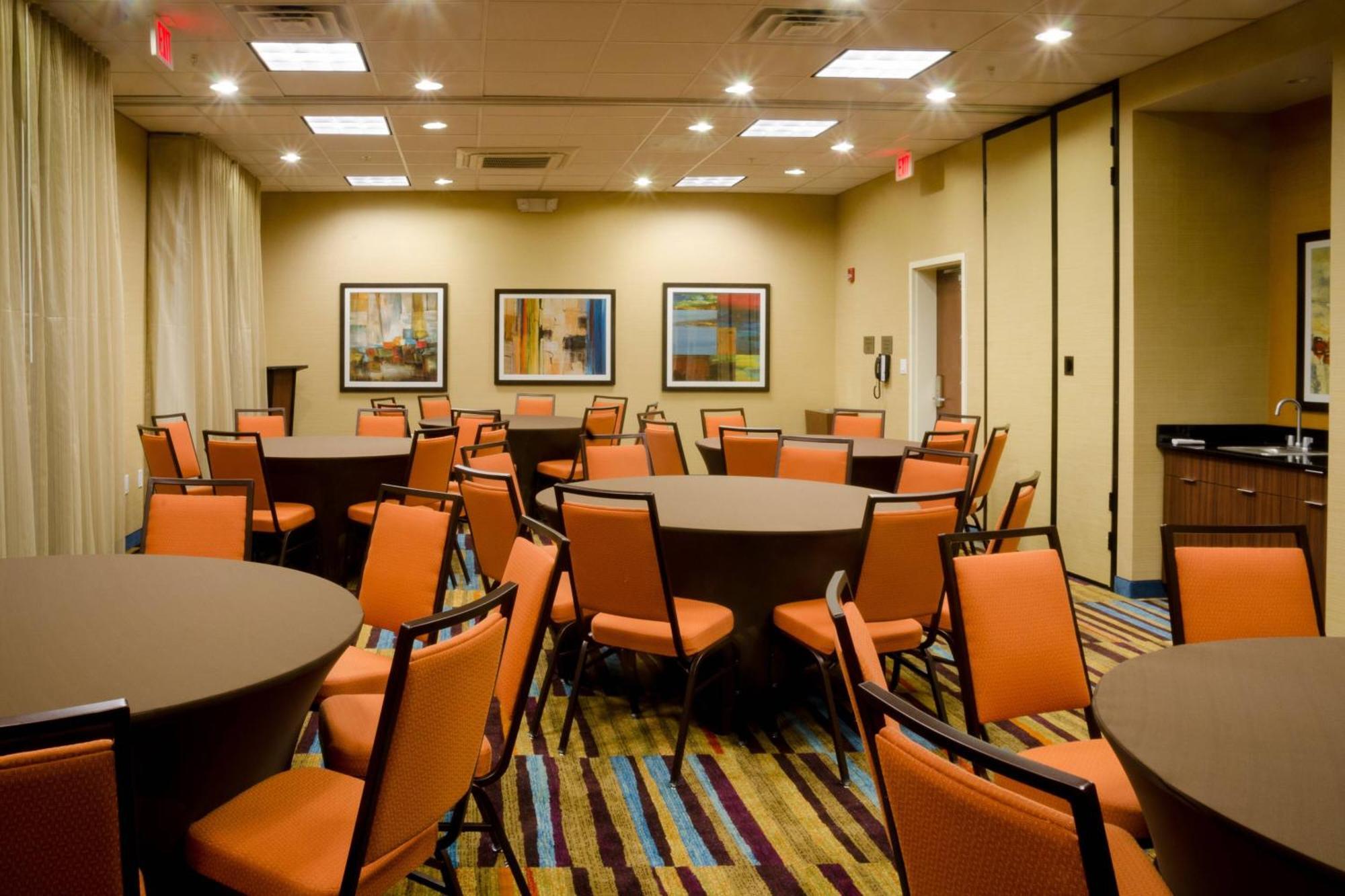 Fairfield Inn & Suites By Marriott Fayetteville North Eksteriør bilde